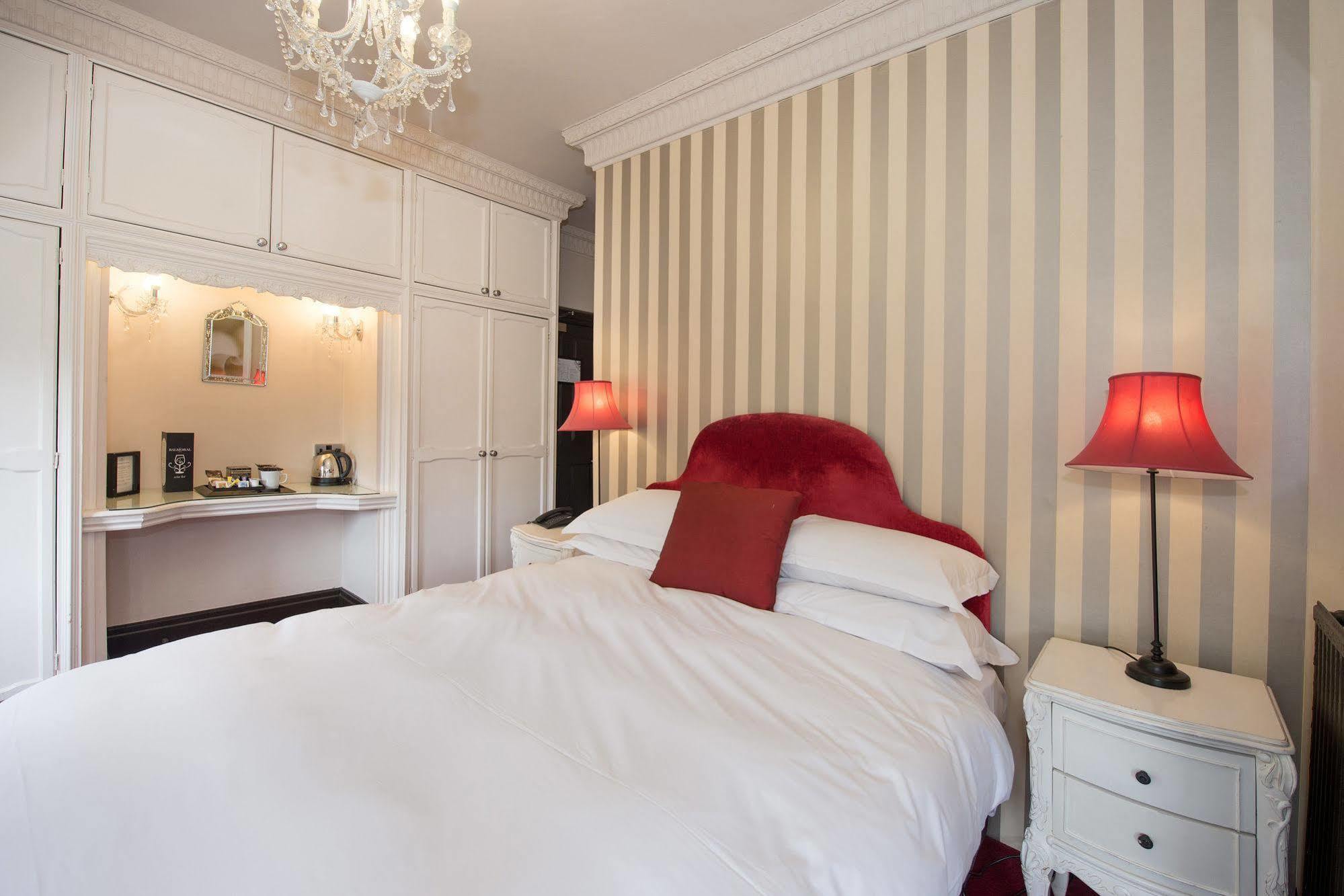 Balmoral Hotel ฮาร์โรเกต ภายนอก รูปภาพ